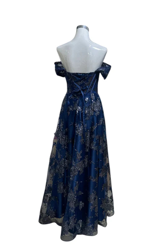 1870- Robe de soirée longue pailletée – col bateau et effet corsage Bleu marine