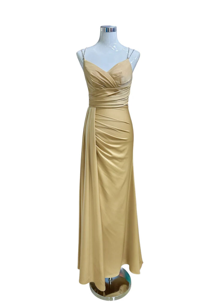 1872- Robe longue plissée à bretelles strass